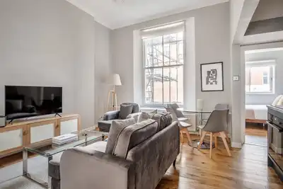 Image de Remarkable Bayswater 2br, nr Hyde Park & Oxford St, by Blueground