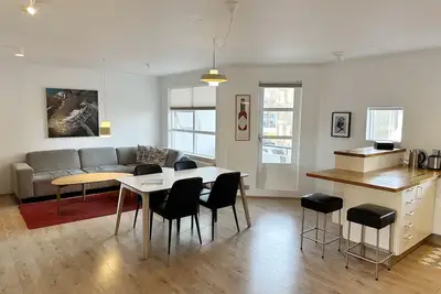 Great central apartment with 2 bedrooms