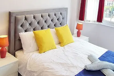 Image de Spacious Four Bedroom House