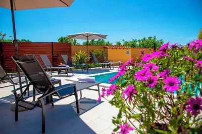 Image de Villa Karin - Villa with private pool and spacious garden in Galižana, Istra
