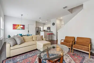 Image de Amazing 4 bdr house near Disney!