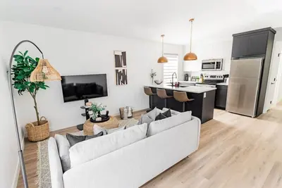 Image de Riverview Health | Trendy Area | Free Parking