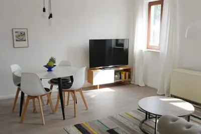 Image de Living in the old registry office