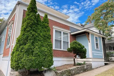 Image de Cozy Apartment Chic Living Room