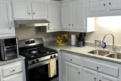 Entire House Southern Getaway