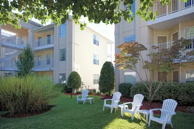 Image de Studio Deluxe Condo at Branson At The Falls Resort!