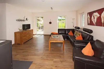 Image de Apartment Eichhagen, 75 sqm, 2 bedrooms, terrace, max. 4 persons + 1 child in a crib