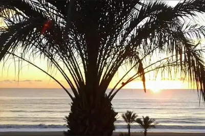 Image de Seaview Balcony - 3 Bedroom Apartment Sleeps 6