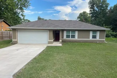 Image de 5 miles to Wec, 14 minutes to Hits. The best location for horse lovers in Ocala!