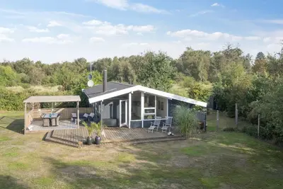 Image de \"Ilse\" - 300m from the sea by Interhome