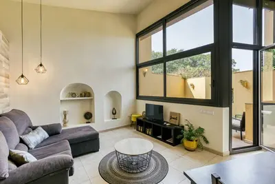Image de Maison de campagne 'L Heura' avec terrasse privée, Wi-Fi et climatisation