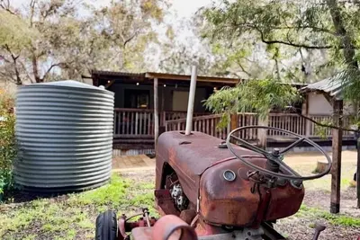 Image de The Hide, Rustic charm meets coastal calm.