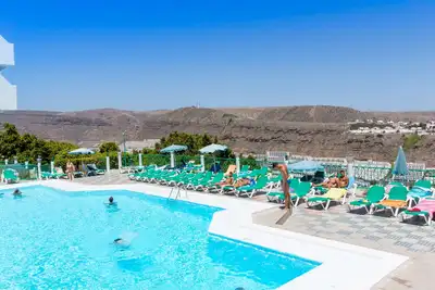 Image de Apartamentos Monteparaiso