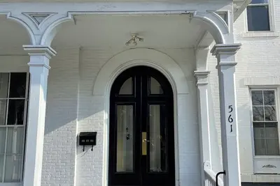 Image de The Wheat House on Main (Unit 4, 2nd story))