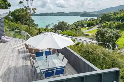 Image de Lavish Luxury - Parekura Bay Holiday Home