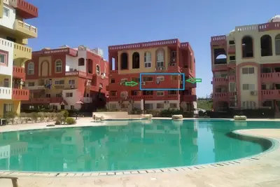 Image de 2 Bedroom Apartment with pool view