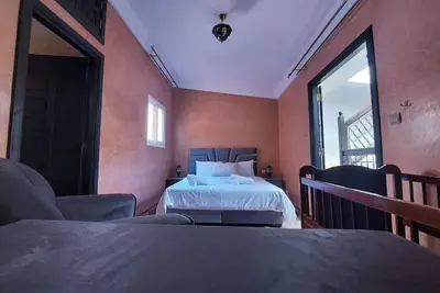 Riad Luminous Oasis