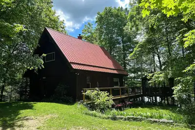 Image de Cottage - Serenity Now on Jordan Lake (La Villetta)