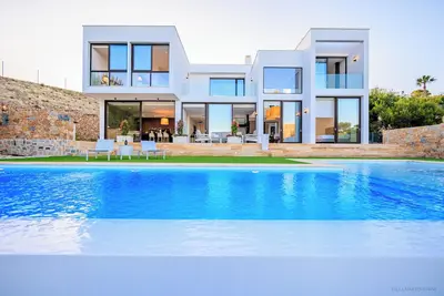 Image de Villa Martin Stone Las Colinas Golf Country Club