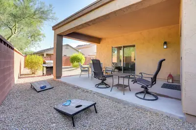 Image de Peoria Getaway w/ Patio < 1 Mi to Hiking Trails!