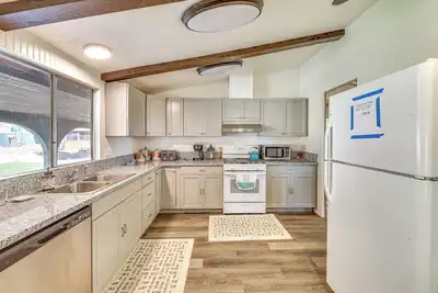Image de Scenic Perris Rental Home ~ 9 Mi to Lake Elsinore!
