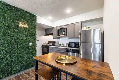 Image de Family Friendly Retreat near Med Center Nrg Stadium Perfect for Your Getaway