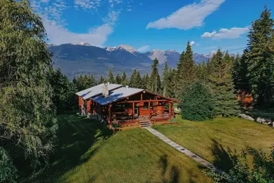 Family oriented escape to the mountains 🏔️