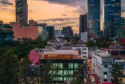 Image de 1Bdrm 1bath fits 6 Ac Rooftop views