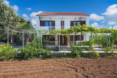 Image de Bel appartement à Brodarica avec WiFi