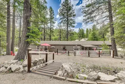 Image de Peaceful Cloudcroft Vacation Rental: Walk to Shops