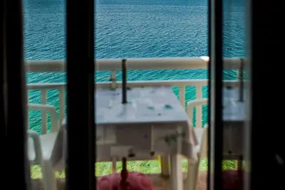 Image de Appartement d'une chambre prés de la plage Drasnice, Makarska (A-20243-d)