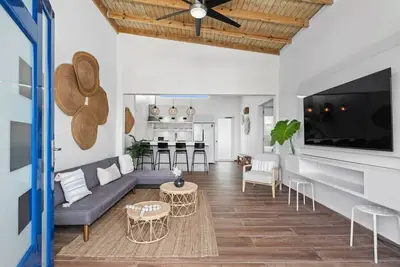 Image de Villa Atlántico Ola | Chic 2 Br w/ Parking