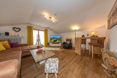 Image de Elegant, modern 5 star (Dtv) apartment on 70m² with mountain view in Krün