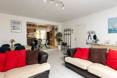 Maison Spacieuse 120 m², Rue du Port, Cancale