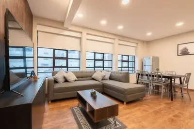 Image de 401 Location 3Bdrm 2bath apt with Ac Rooftop