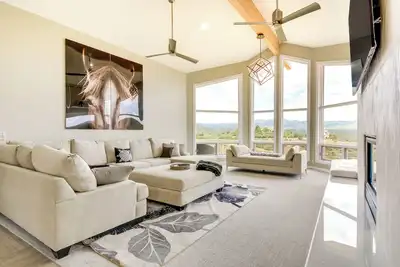 Image de Prescott Gem: Hot Tub & Mtn Views, 7 Mi to Dtwn