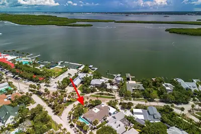 Image de Spacious Beach Oasis