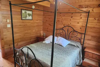 Image de Cottage #1 in a quiet nature setting. 10 minute drive from  North Sydney.