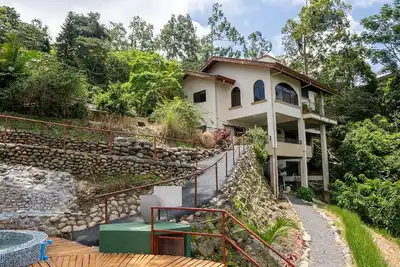 Image de Cr Mariposa Gateway