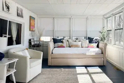 Image de Cozy home with views of and access to Lake Dunmore; Short distance to Middlebury