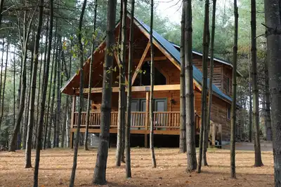 Image de 2 Bedroom 2 Bath Cabin (Beaver, Wv)