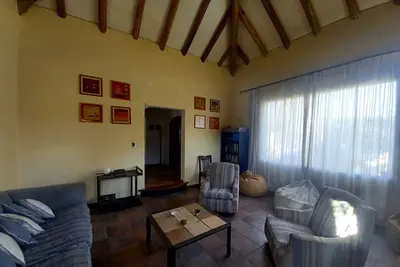 Image de Hermosa Casa Ubicada en Huerto del Sol, Chacras de Coria. Mendoza / 10 Personas
