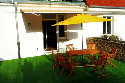 Image de Appartement de vacances \"Villa Fink Obergeschoss\" avec vue sur la montagne, terrasse privée et wifi