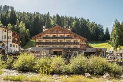 Appartement 'Buffaure A Parte' avec vue sur les montagnes, terrasse privée et Wi-Fi