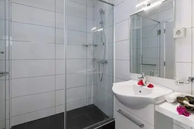 Image de Chez soi loin de chez soi