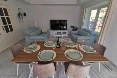 Image de 3-Bedroom House with Sea-view in a calm complex, with pool.