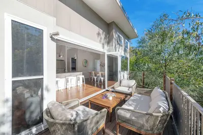 Image de Best of both worlds, Lake and beaches in beautiful Murrays Beach (Pet-Friendly)