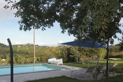 Image de Luxury apartment with pool in the heart of the Piemonte @ Tenuta Dei Vicini