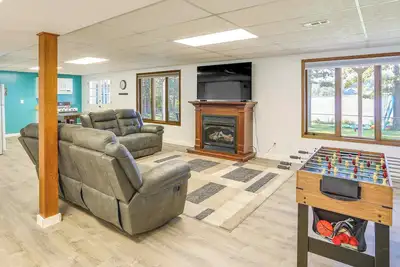 Image de Lakefront Arkansas Escape w/ Grill, Dock & Kayaks!