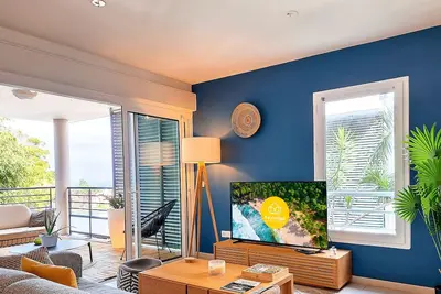 Image de Tropical Lodge*** – T3 proche du centre-ville de Saint-Pierre
